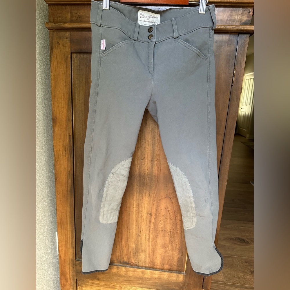 The Tailored Sportsman Trophy Hunter Knee Patch Breeches size 14